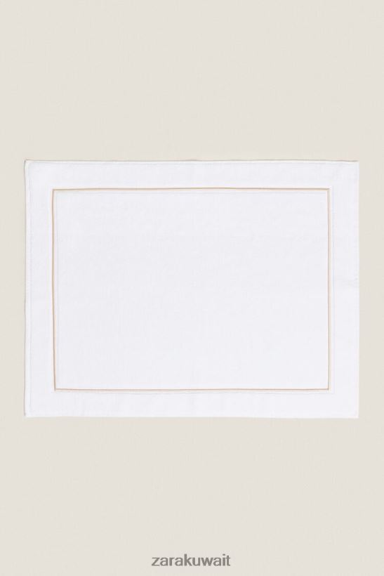 Zara سجادة حمام ذات حافة صدفية للجنسين اللون البيج مُكَمِّلات 6L6LL81729
