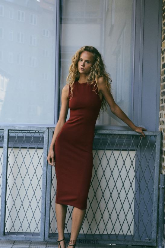 Zara فستان مفتوح الظهر نحيف خمري ملابس 6L6LL8234