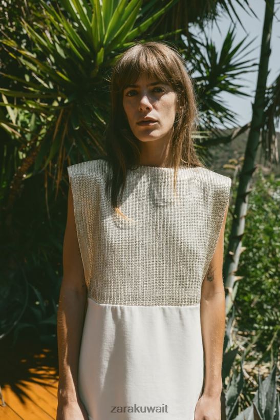 Zara سترة احباط المتناقضة نحيف بيج فاتح ملابس 6L6LL8252