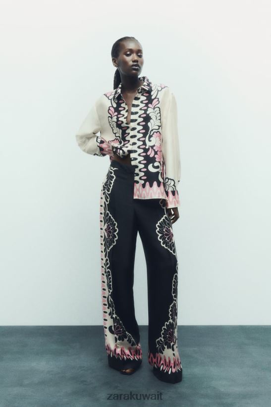 Zara قميص طباعة الأزهار نحيف بيج فاتح/أسود ملابس 6L6LL8360