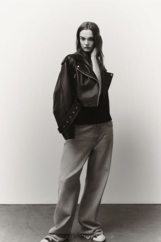 Zara سترة من الجلد الصناعي نحيف أسود ملابس 6L6LL848