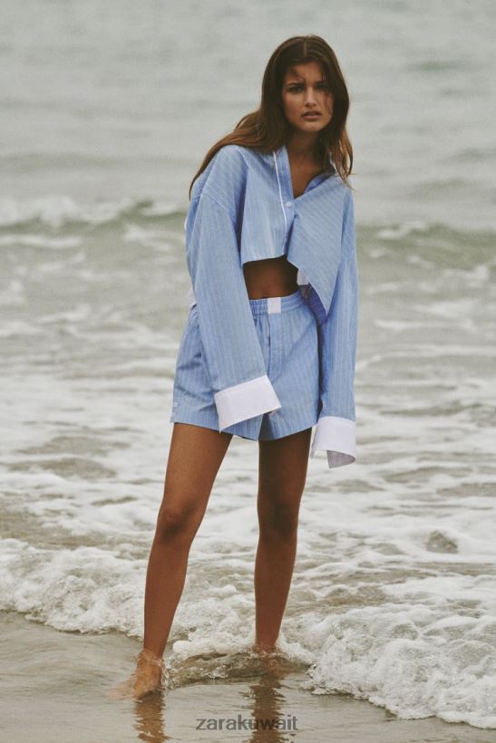 Zara شورت بوبلين مخطط نحيف أزرق أبيض ملابس 6L6LL8602