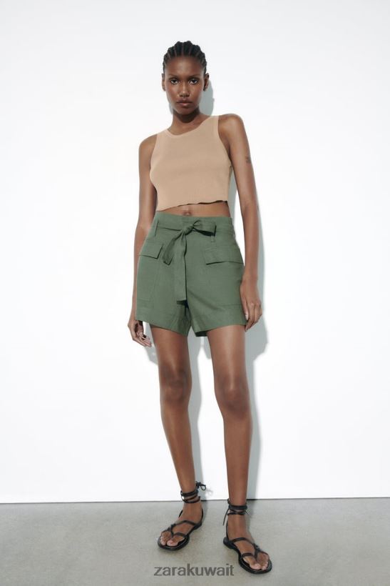 Zara شورت من مزيج الكتان بحزام نحيف الكاكي ملابس 6L6LL8609
