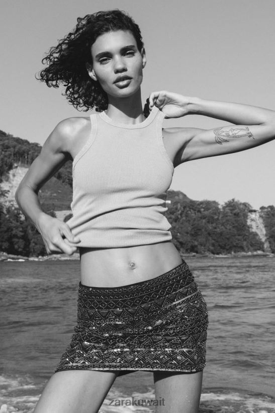 Zara تنورة صغيرة الترتر نحيف أسود ملابس 6L6LL8725