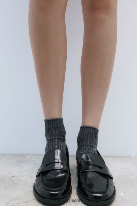 Zara جوارب كاحل مضلعة نحيف أنثراسيت رمادي مُكَمِّلات 6L6LL8759