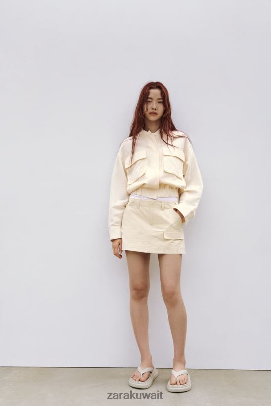 Zara سترة بومبر من مزيج الكتان نحيف البيج الفاتح ملابس 6L6LL895