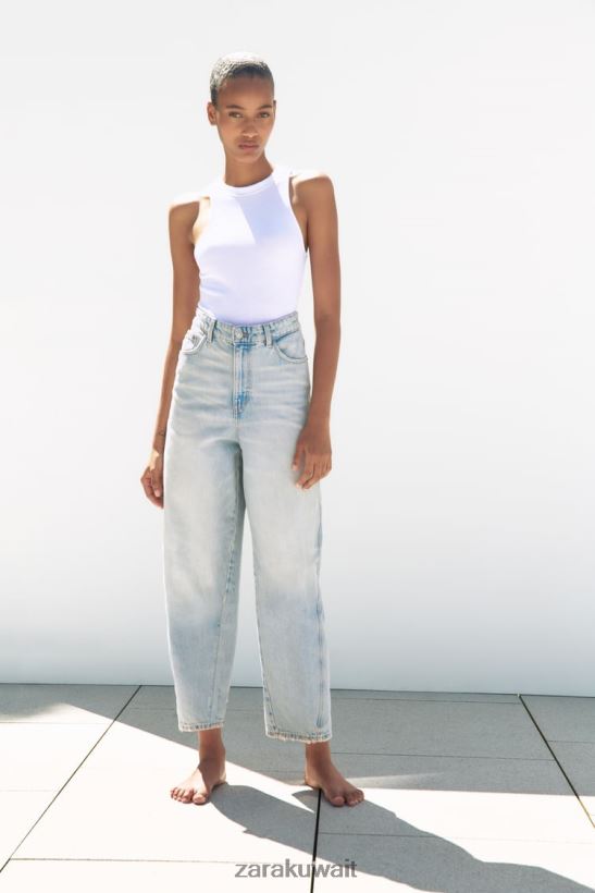 Zara trf جينز مدبب متوسط ​​الارتفاع نحيف أزرق فاتح ملابس 6L6LL8519