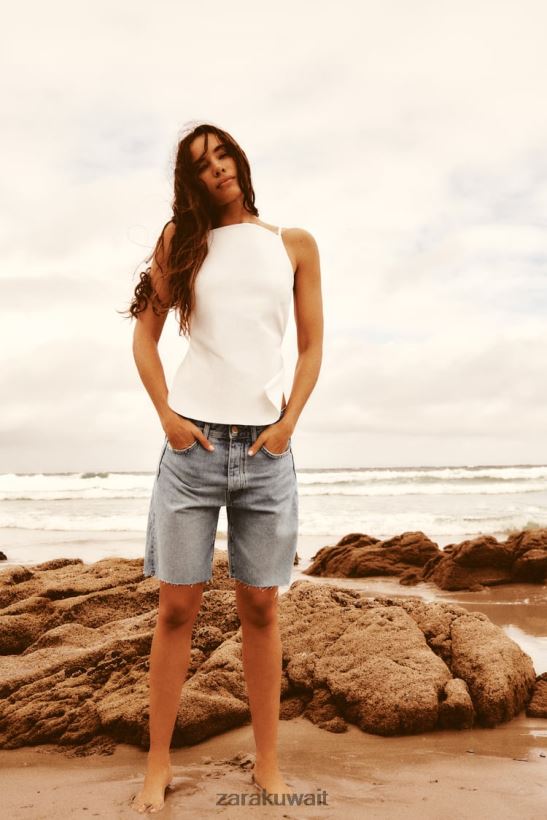 Zara trf شورت جينز متوسط ​​الارتفاع نحيف أزرق فاتح ملابس 6L6LL8596